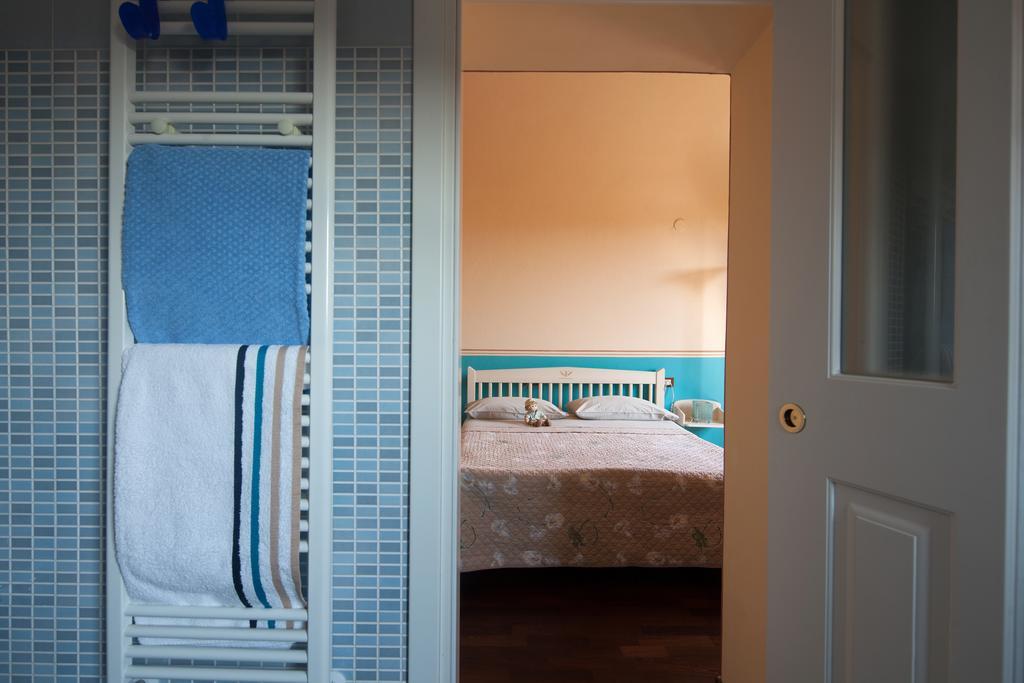B&B La Pulce Dorata Mulazzo ภายนอก รูปภาพ