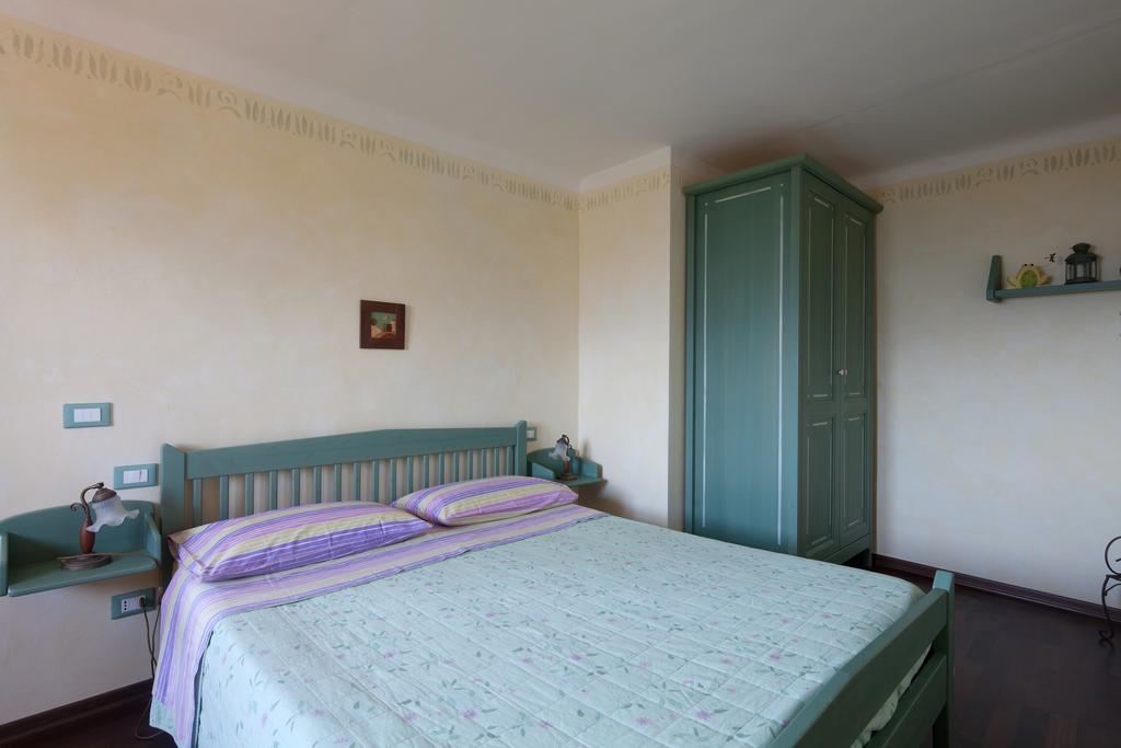 B&B La Pulce Dorata Mulazzo ภายนอก รูปภาพ